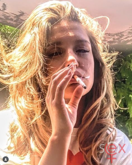 Screenshot 2025-08-25 at 16-06-49 adeleexarchopoulos • Φωτογραφίες και βίντεο στο Instagram.png