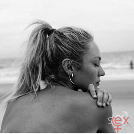 Screenshot 2025-07-31 at 16-24-07 ??????? (@candiceswanepoel) • Φωτογραφίες και βίντεο στο Instagram.png
