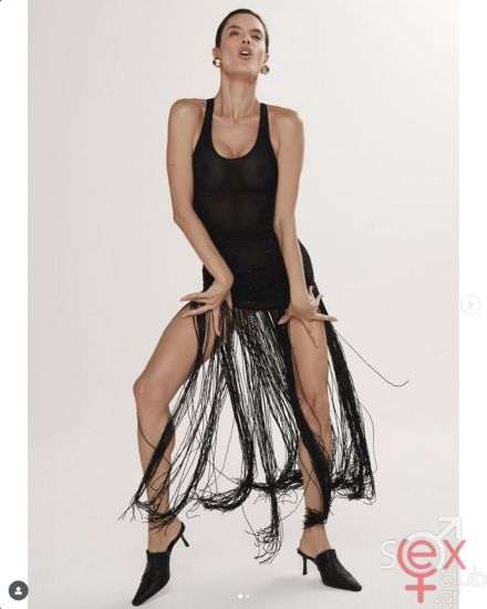 Screenshot 2025-07-19 at 19-33-59 Alessandra Ambrosio (@alessandraambrosio) • Φωτογραφίες και βίντεο στο Instagram.png