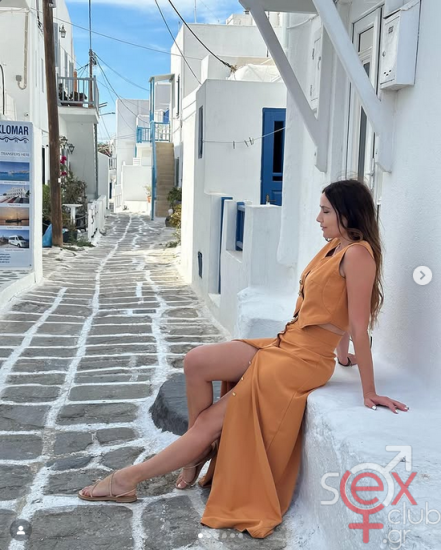 Screenshot 2025-12-11 at 20-56-36 Stella Giampoura (@stellagiampoura) • Φωτογραφίες και βίντεο στο Instagram.png