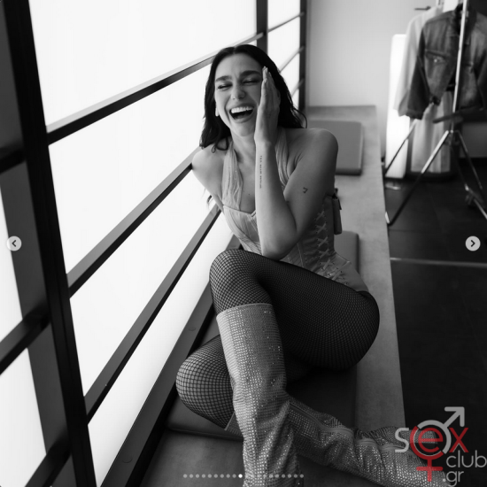 Screenshot 2025-10-31 at 10-52-05 DUA LIPA (@dualipa) • Φωτογραφίες και βίντεο στο Instagram.png