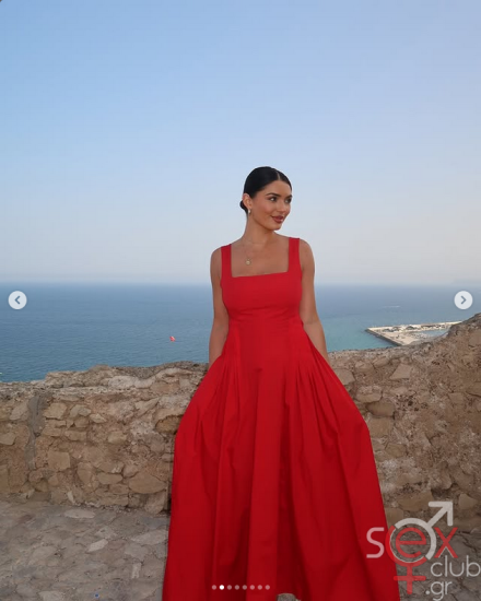 Screenshot 2025-11-09 at 18-13-35 India Reynolds (@lovefromreyn) • Φωτογραφίες και βίντεο στο Instagram.png