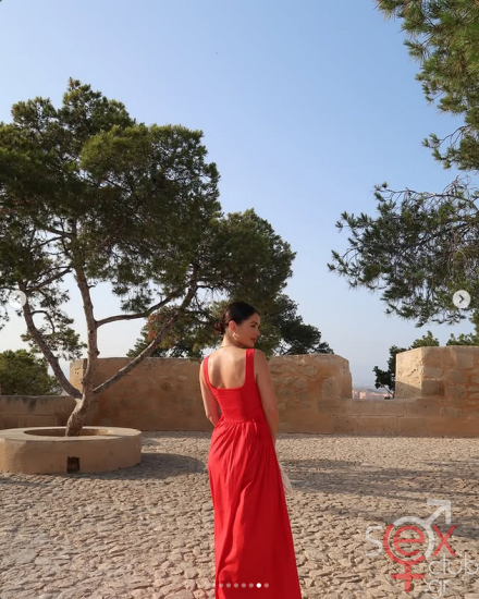 Screenshot 2025-11-09 at 18-14-08 India Reynolds (@lovefromreyn) • Φωτογραφίες και βίντεο στο Instagram.png