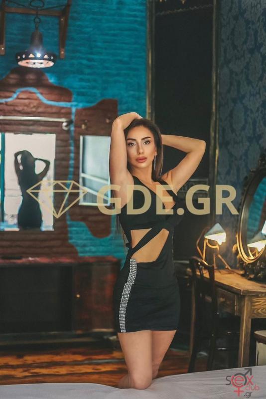 GLAMOUR-ITALIAN-ESCORT-IN-ATHENS-SOFIA-5.jpg