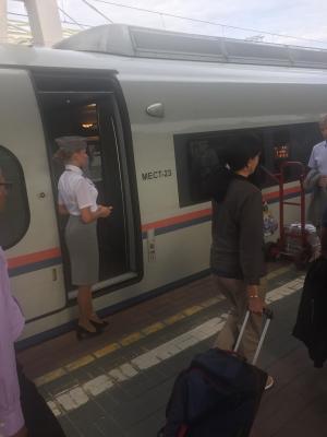saintpetersburg-moscow.jpg