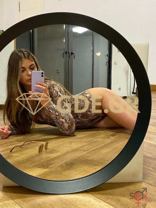 CHERRY-SEXY-HOT-TEEN-RUSSIAN-ESCORT-ATHENS-6.jpeg