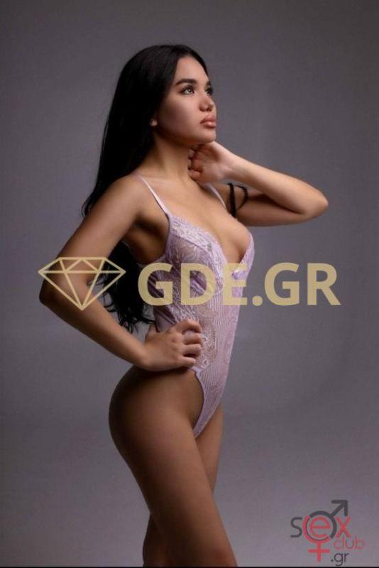 RAMINA-HOT-SEXY-RUSSIAN-ESCORT.jpg