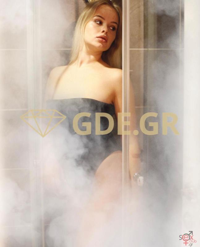 DAYIANNA-BLONDE-UKRAINE-ESCORT-3.jpeg