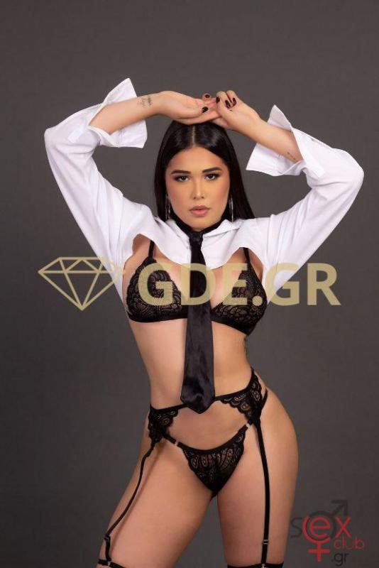 LAURA-BUSTY-VIP-ESCORT-ATHENS-6.jpg