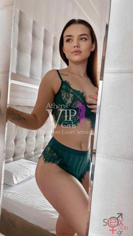 LISA-UKRAINIAN-TEEN-ESCORT-IN-ATHENS-VIP-GIRLS3.jpeg