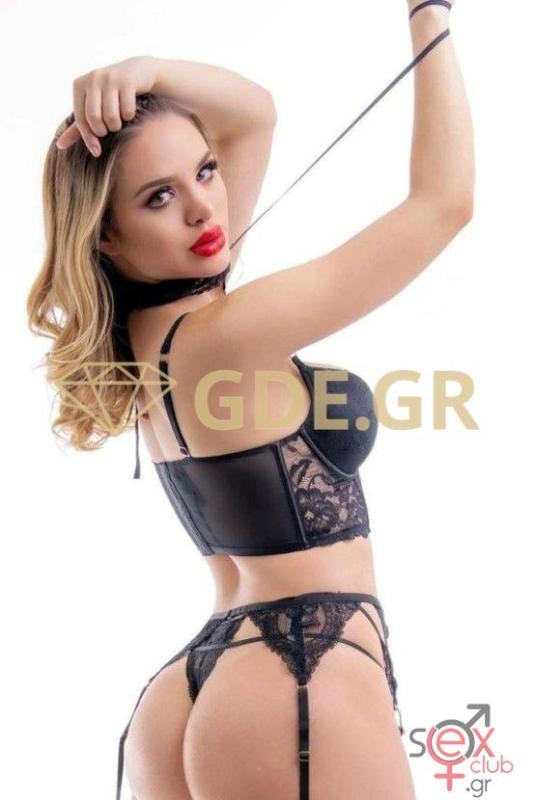 LARA-HOT-SEXY-LATIN-ESCORT-2.jpg