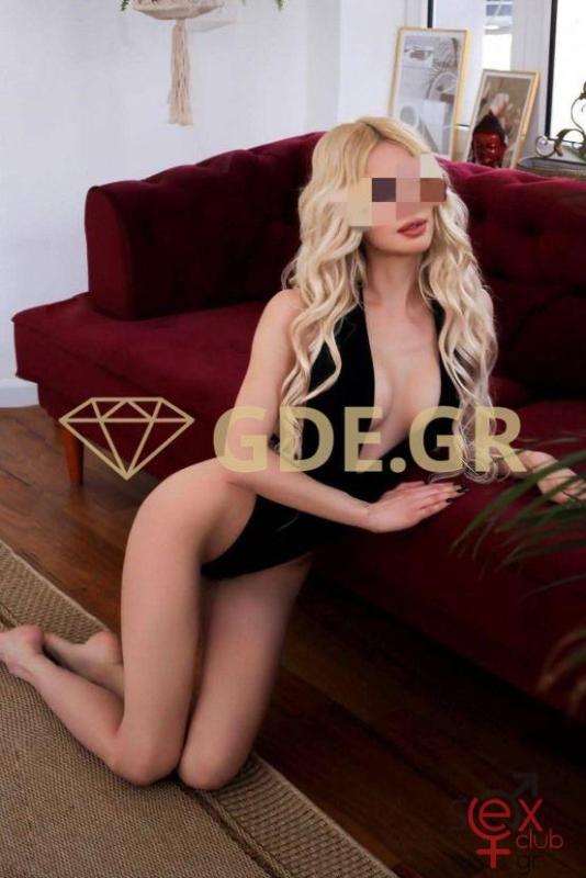 SEXY-RUSSIAN-BLONDE-LANA-1.jpg