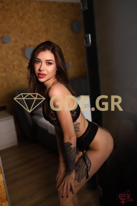 ALICE-TEEN-UKRAINIAN-ESCORT-IN-ATHENS-7.jpeg