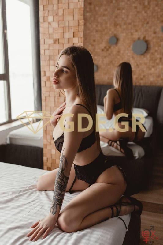 LORA-TEEN-UKRAINIAN-ESCORT-IN-ATHENS-3.jpeg