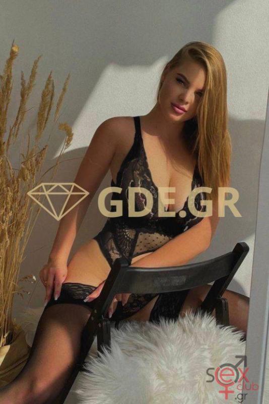 DASHA-BLONDE-UKRAINIAN-ESCORT-IN-ATHENS-4.jpeg