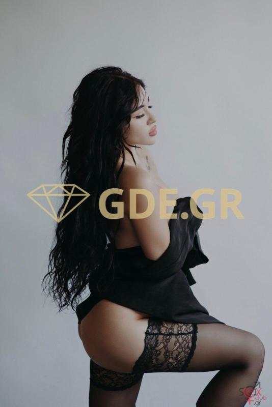 selena-sexy-teen-ukrainian-escort-3.jpeg