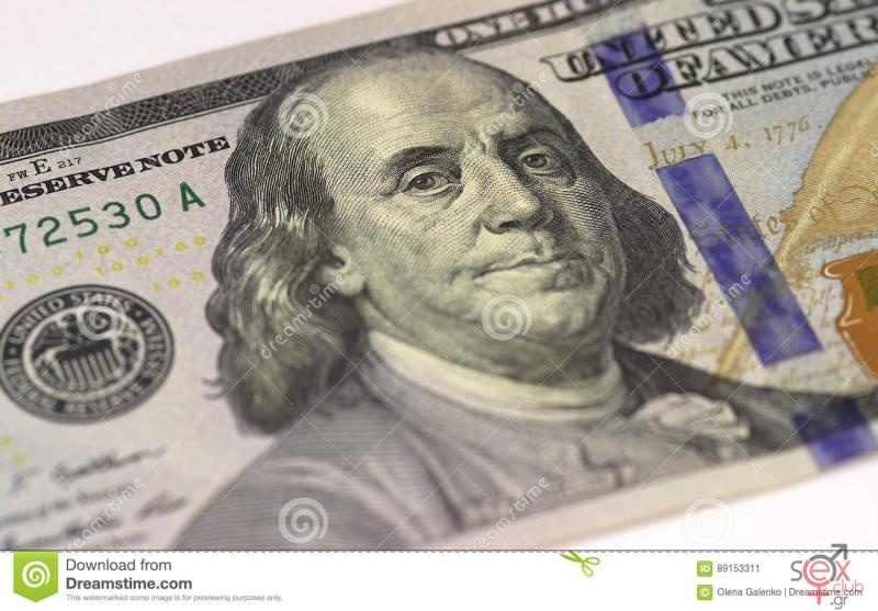 το-πρόσωπο-του-benjamin-franklin-αμερικανικά-εκατό-ή-ο-άριο-τιμο-ογεί-τη-89153311.jpg
