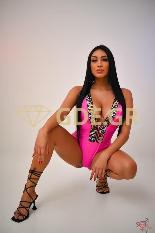 ultra-hot-latin-escort-amanda-1.jpeg