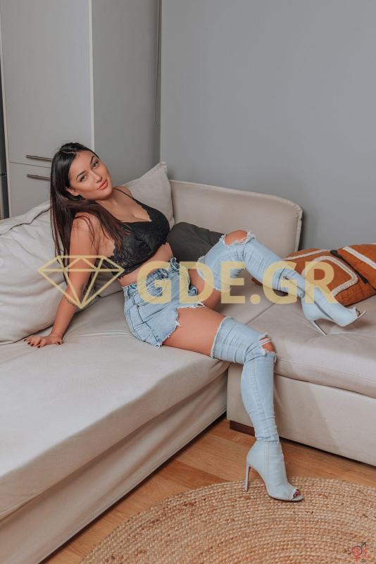 erotic-leyla-nuru-athens-2-scaled.jpg