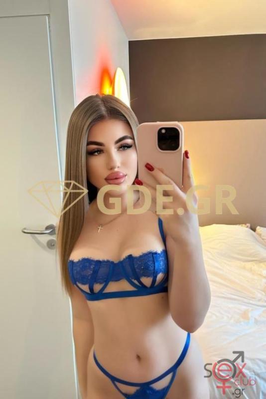 monika-ultra-hot-teen-ukrainian-girl-in-athens-4.jpg