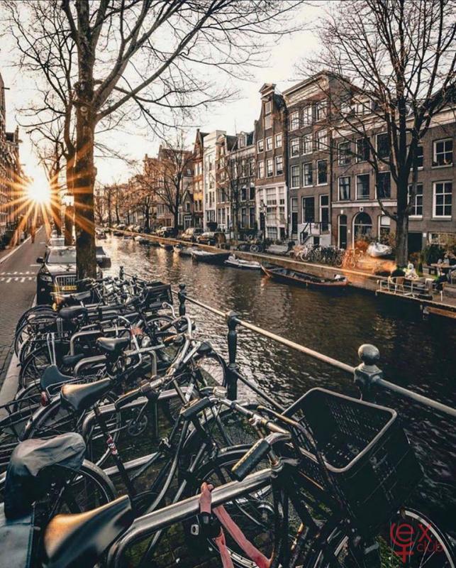bike_ams.jpg