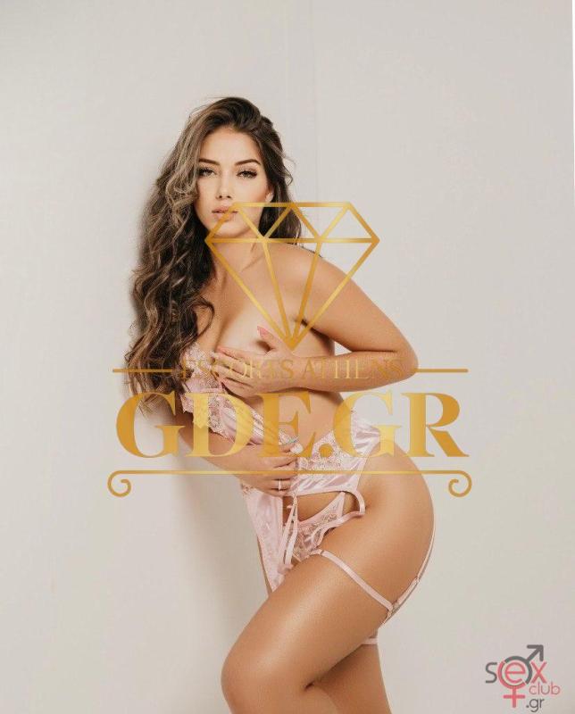 amelia-best-latin-escort-in-athens-2.jpeg