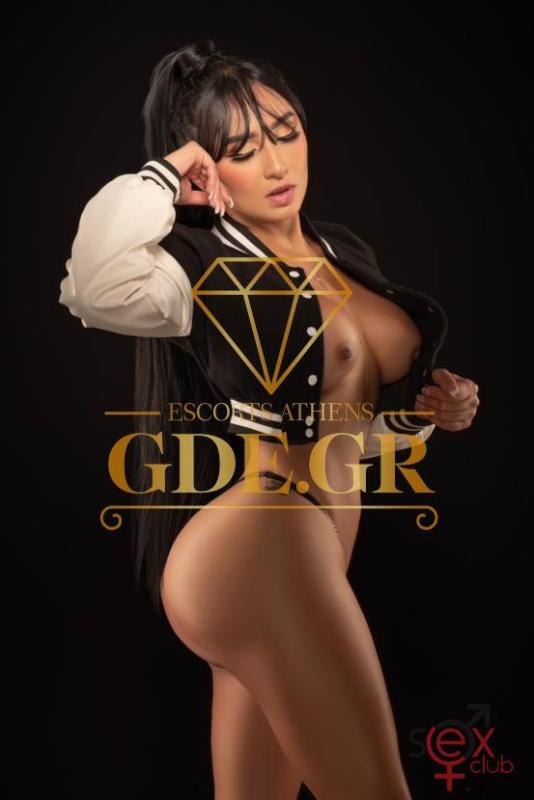 amanda-ultra-hot-curvy-colombian-girl-in-athens-12.jpg