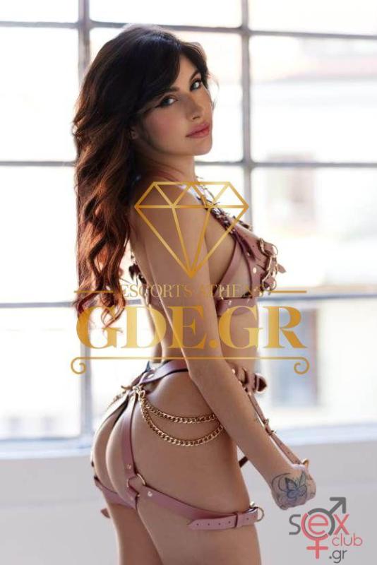 paris-sexy-sweet-teen-ukrainian-girl-in-athens-3.jpeg