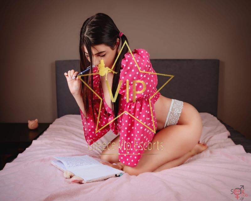 larissa-sexy-teen-greece-vip-escorts4.jpg