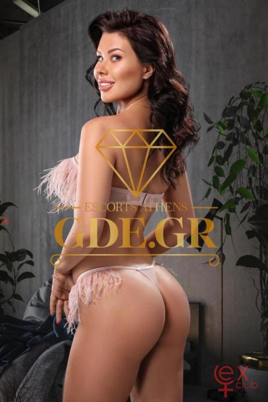 erika-sensual-ukrainian-vip-girl-in-athens-10.jpg
