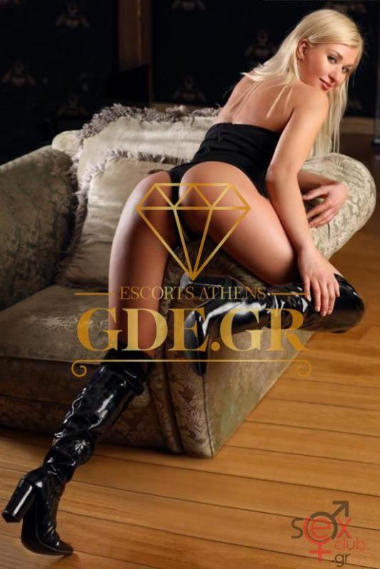michelle-kinky-latvian-vip-girl-in-athens-12.jpeg