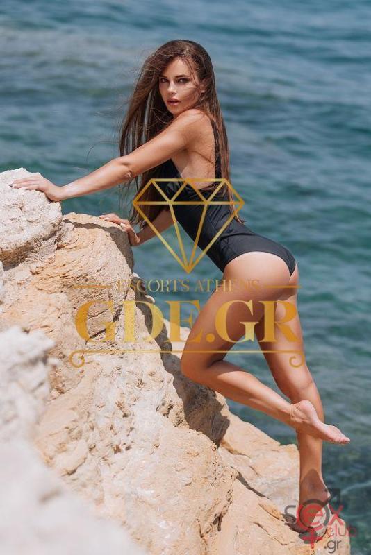 kate-erotic-skinny-moldovian-girl-in-athens-6.jpg