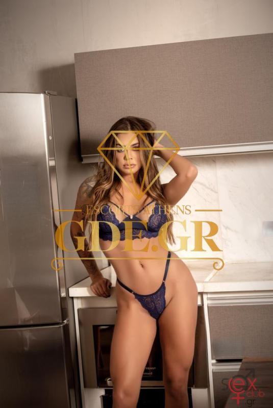 carol-stunning-vip-latin-girl.jpg