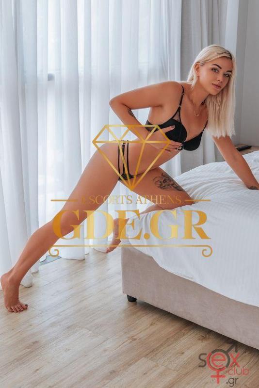karina-super-erotic-blonde-ukrainian-girl-in-athens12.jpg
