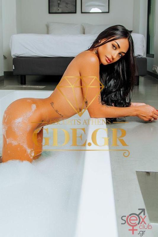angela-stunning-latin-vip-girl-in-athens-7.jpg