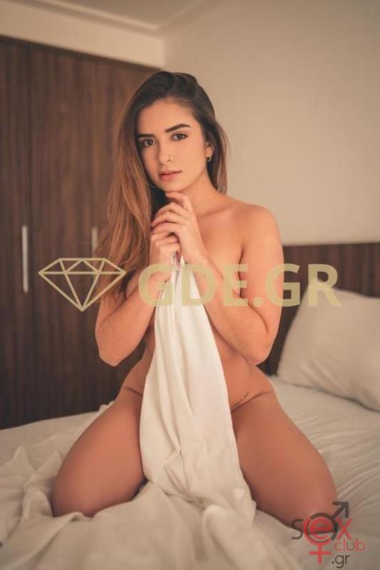 caroline-teen-latin-escort-in-athens-6.jpeg