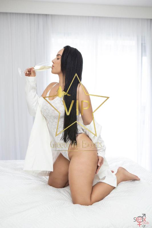 escort-dakota-greece-vip-escorts-.jpg