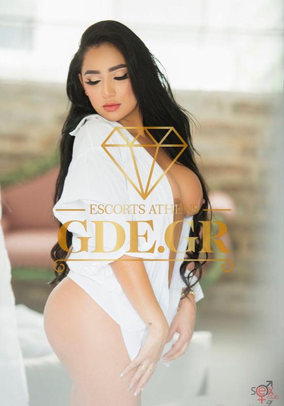 amanda-curvy-brunette-colombian-vip-girl-in-athens-7.jpg