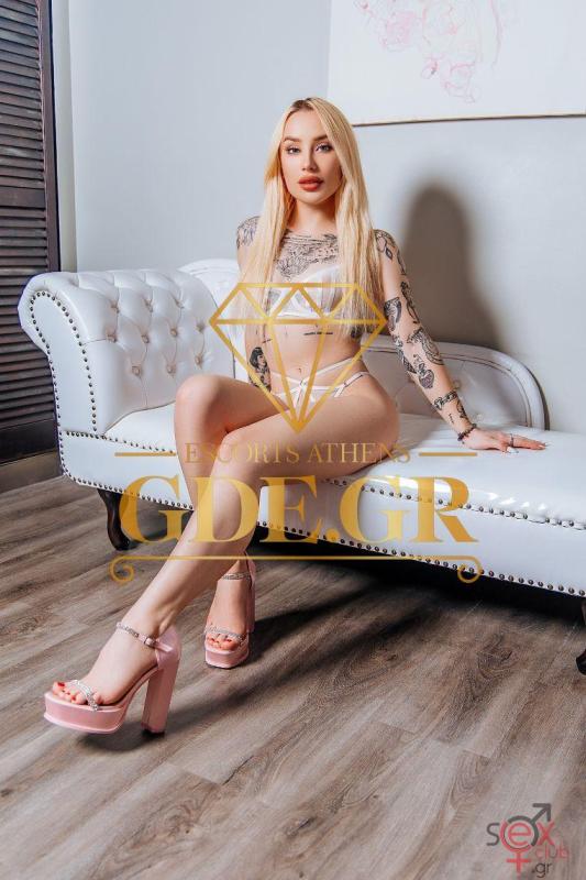 taylor-super-erotic-petite-ukrainian-girl-in-athens.jpg