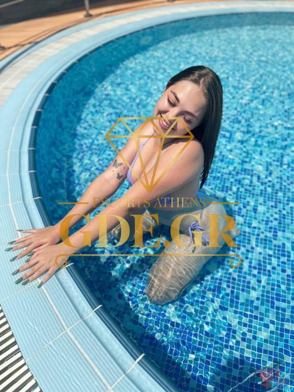 veta-super-sexy-teen-ukrainian-girl-in-athens-9.jpg