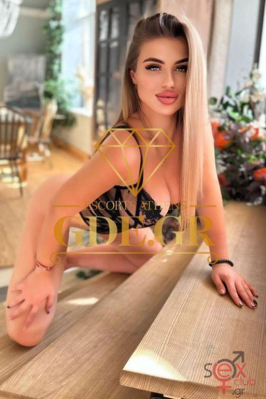 monika-ultra-erotic-teen-ukrainian-girl-in-athens-2.jpg