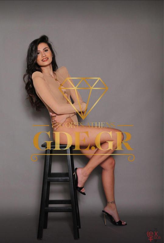 gabriella-skinny-latin-girl-in-athens-9.jpg
