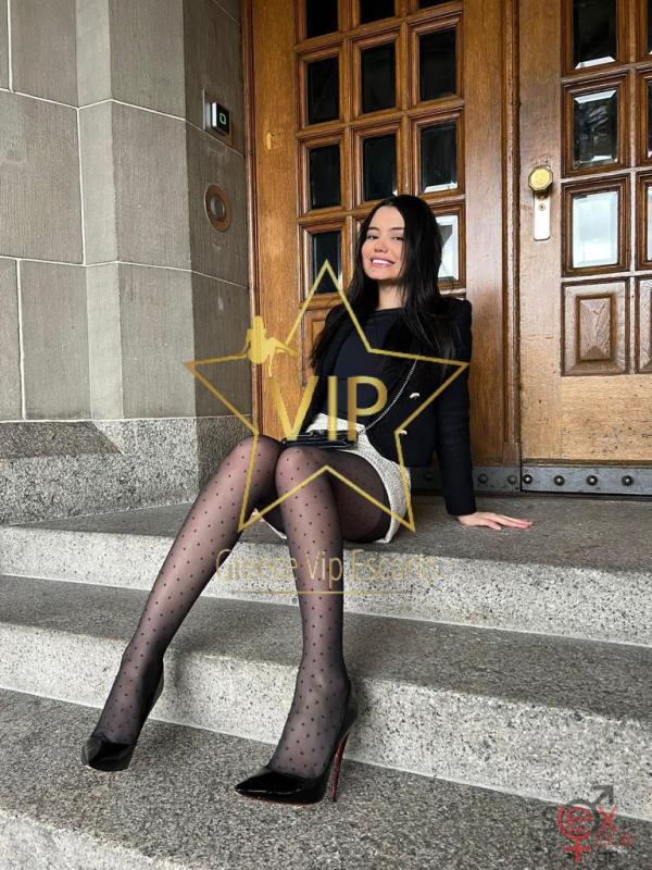 escort-athens-julia-greece-escorts-9.jpg