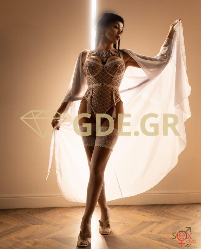 dalila-exotic-escort-in-athens-7.jpeg