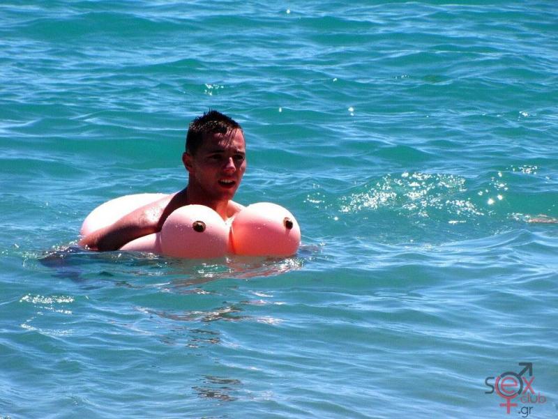  Αστείες φωτογραφίες,γελοιογραφίες sexclub.gr  (34).jpg