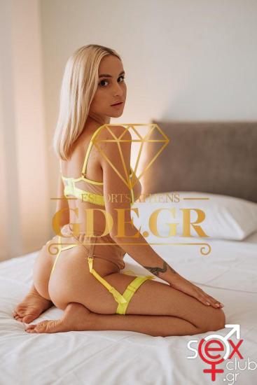 ASYA-PETITE-TEEN-UKRAINIAN-GIRL-IN-ATHENS-1.jpg