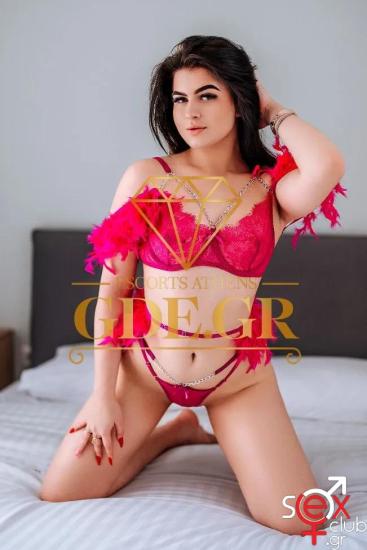 LIZA-SEXY-BRUNETTE-ESCORT-IN-ATHENS-1.jpg