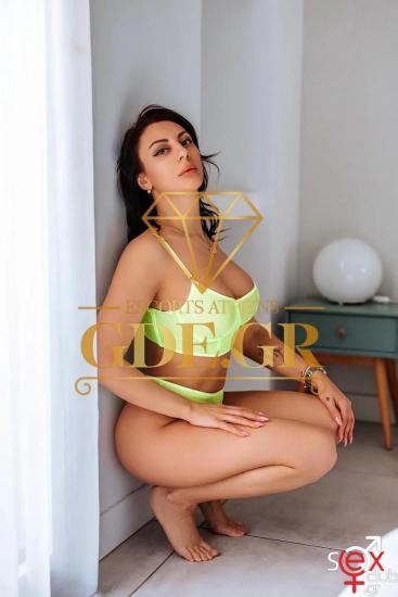 OLIVIA-SENSUAL-UKRAINIAN-GDE-MODEL-IN-ATHENS-2.jpg