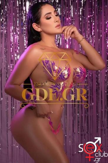 AMANDA-STUNNING-CURVY-COLOMBIAN-GDE-MODEL-IN-ATHENS-4.jpg