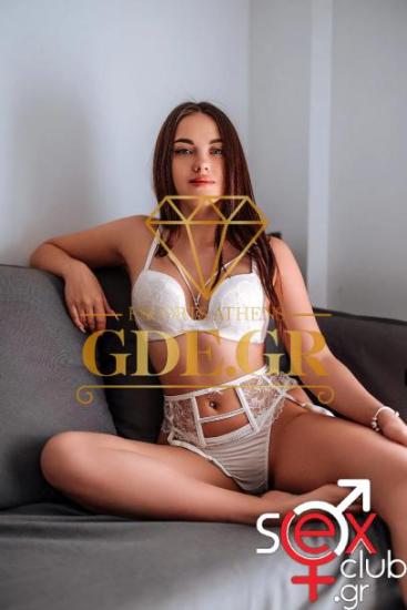 SENSUAL-TEEN-UKRAINIAN-ESCORT-IN-ATHENS-GDE-4-scaled.jpg